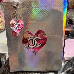 Chic Silver and Pink Floral Heart 5 piece set.